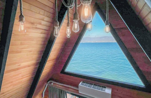 Gulluk House | Roseira Bungalov