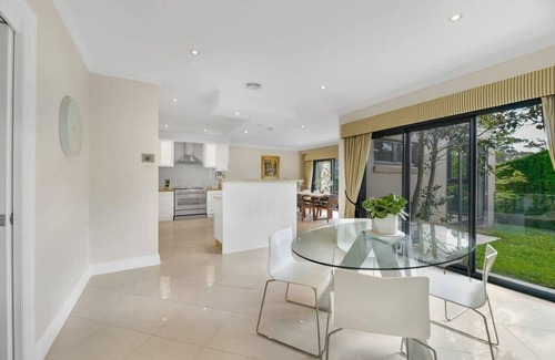 Bletchington House | Roselawn Retreat - Pool, Incredible Views