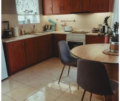 Korinthos Apartment | Rosemary modern house in the city center