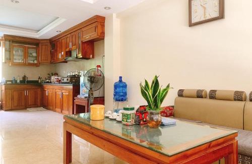 Ha Long Bed & Breakfast | RosePark Tuan Chau