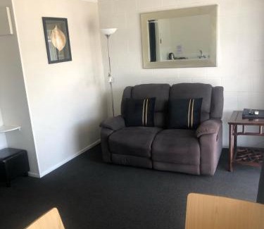Te Awamutu Hotel | Rosetown Motel