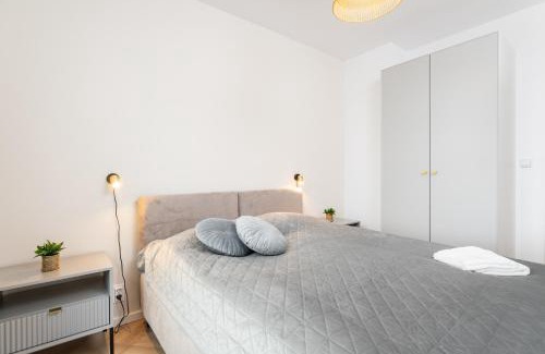 Wlochy Apartment | Rosewood Apartment Wiktoryn