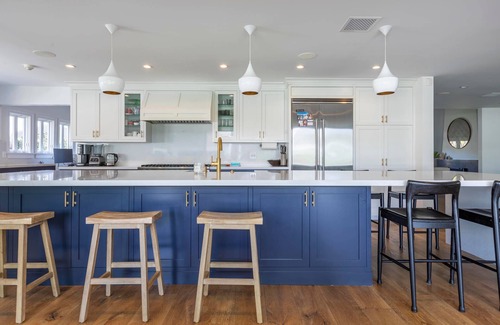Greater Wilshire - Hancock Park Apartment | Rosewood Avenue II by onefinestay