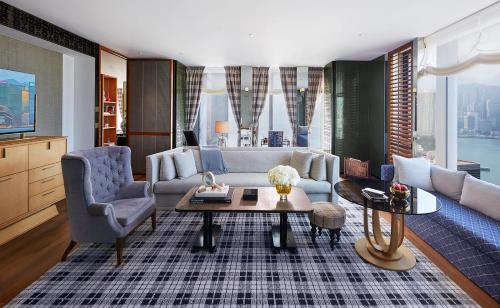 Tsim Sha Tsui Hotel | Rosewood Hong Kong