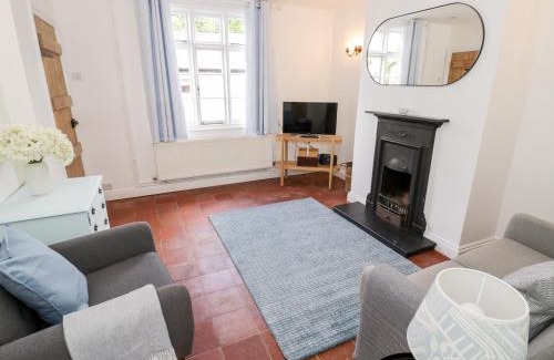 Sedgeberrow House | Ross Cottage