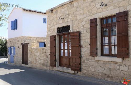 Pareklisia House | Rothkia's Home