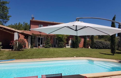 Roussillon House | Roussillon:Large Provencal villa in a quiet location-Private pool
