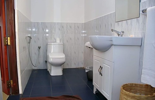Beruwela Hotel | Roy Villa Beach Hotel