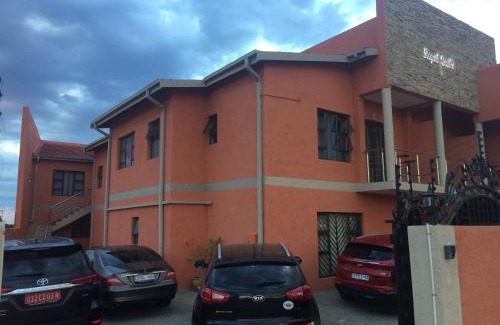 Windhoek House | Royal Castle Guest House