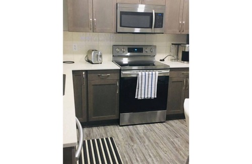 Northwest Edmonton House | Royal Castle Suites