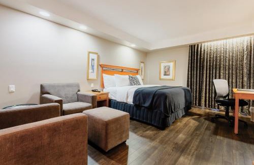 Calgary Hotel | Royal Hotel Calgary, Trademark Collection by Wyndham