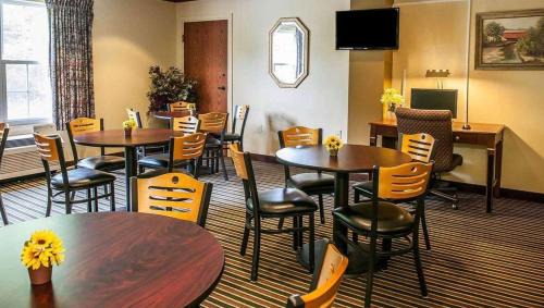 Rockville Hotel | Royal Inn Rockville