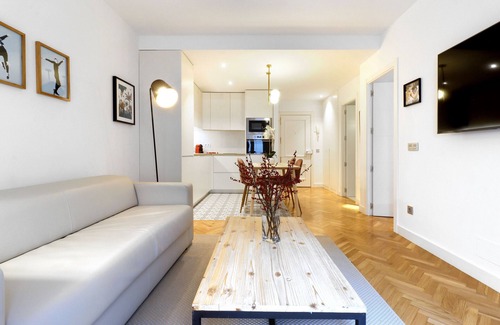 Embajadores Apartment | Royal Madrid