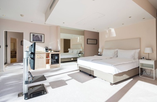 Montreux City Centre Hotel | Royal Plaza Montreux