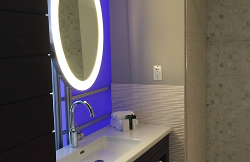 Northwest Yonkers Hotel | Royal Regency Hotel