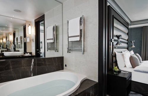Lausanne Hotel | Royal Savoy Hotel & Spa