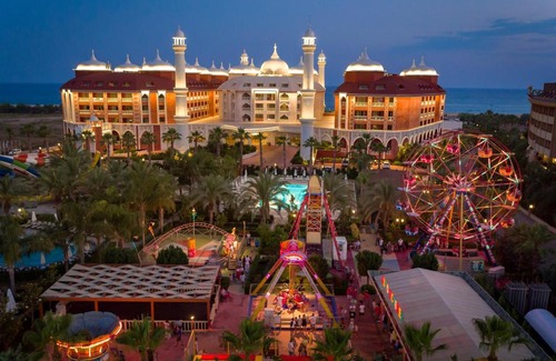 Side Hotel | Royal Taj Mahal Hotel