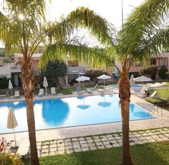 Loutra House | Royal Touch Suite