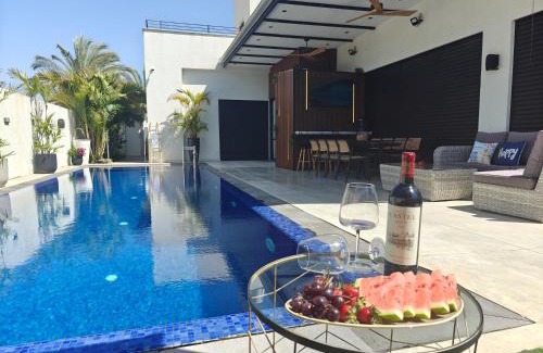 Kiryat Ekron House | Royal Water Villa