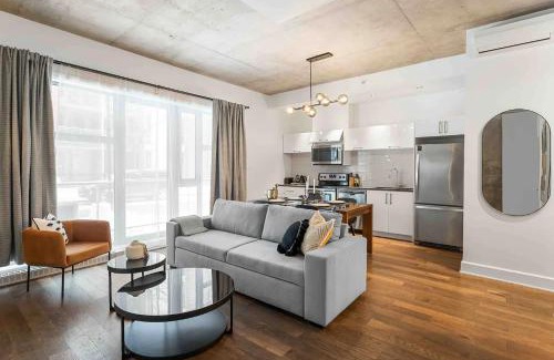 Chinatown Apartment | Rozenhaus Montreal Hotel