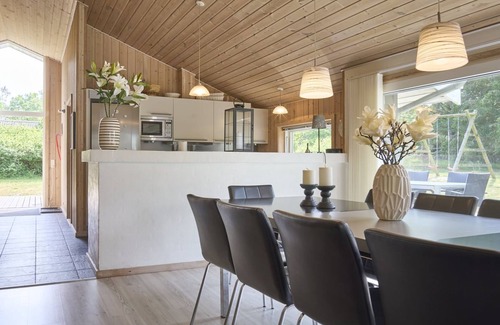 Oster Somarken House | "Rudolf" - 400m from the sea by Interhome