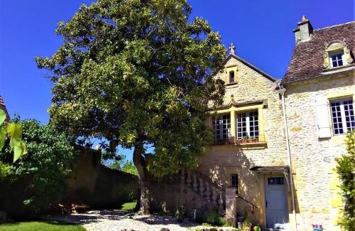 Lalinde Bed & Breakfast | Rue du Château