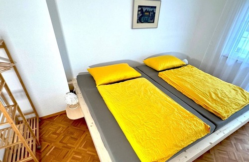 Zihlschlacht-Sitterdorf Bed & Breakfast | Ruhig und Zentral Gelegenes B&B mit Garten und Pool Laden zum Verweilen ein