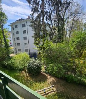 Iselin Apartment | Ruhige 2-Zi-Wohnung mit Garage