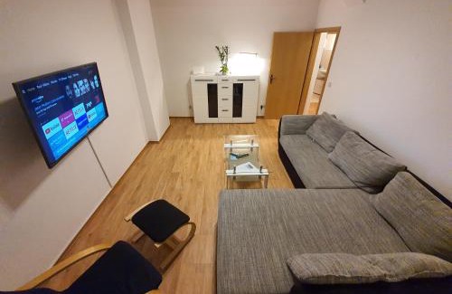 Giebichenstein Apartment | Ruhige Wohnung bei der Burg im OG2