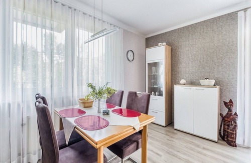 Rattlar Apartment | Ruhiges Apartment in Schwalefeld mit Garten