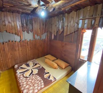 Rancabali House | Rumah Kayu Tanjakan