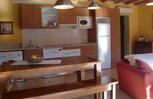 Els Plans de Sio Cottage | Rural apartment Cal Maso for 4/8 people