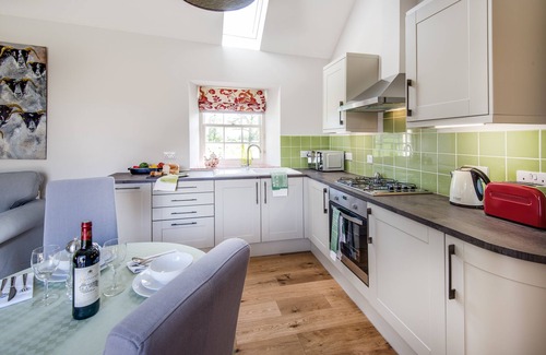 Kelso Cottage | Rural comfort - Luxurious cottage with lovely walks on doorstep