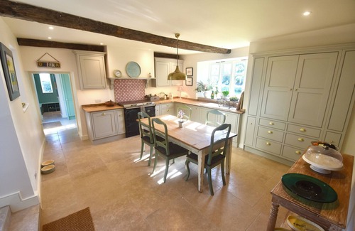 Wraxall House | Rural, countryside escape sleeping 10