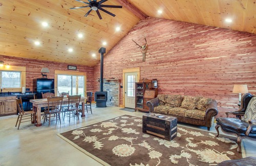 Drexel Cabin | Rural Drexel Cabin on 30 Acres: Unplug + Unwind!