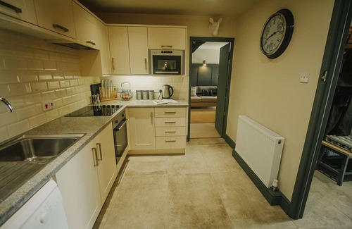Litton Cottage | Rural Holiday Cottage With Log Burner