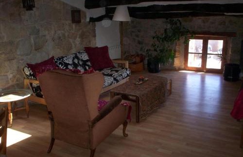 Fores House | Rural Horizons on La Ruta del Cister