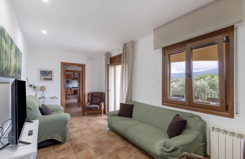 L'Ametlla del Valles House | Rural House 'El Bertí' with Mountain View, Wi-Fi and Air Conditioning