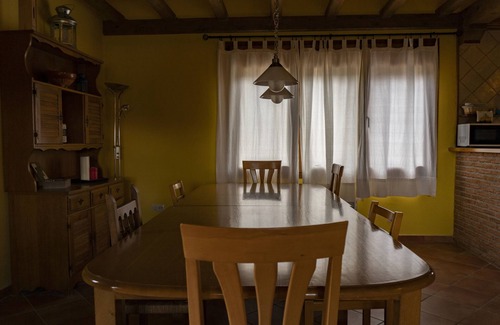 El Tiemblo Cottage | Rural house ideal for families and animals.