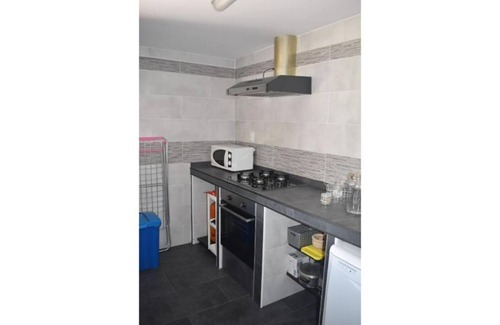 La Zarza Cottage | Rural house with swimming pool to bathe all year round.