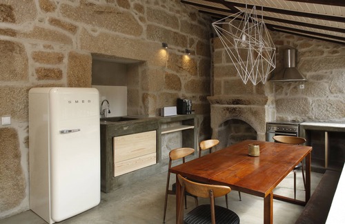 Vila Ruiva House | Rural sophistication in the Serra da Estrela