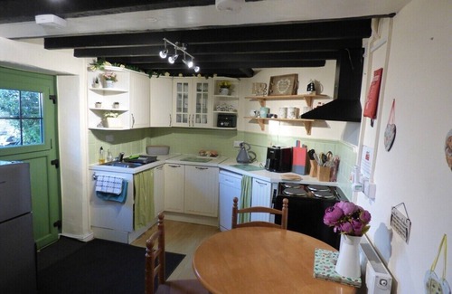 Holywell Cottage | Rural Traditional Stone Holiday Cottage