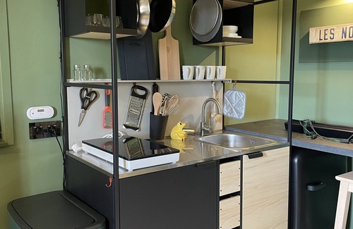 Vire-en-Champagne Apartment | Rushes Lake - a high end one double bedroom boutique style Gite.