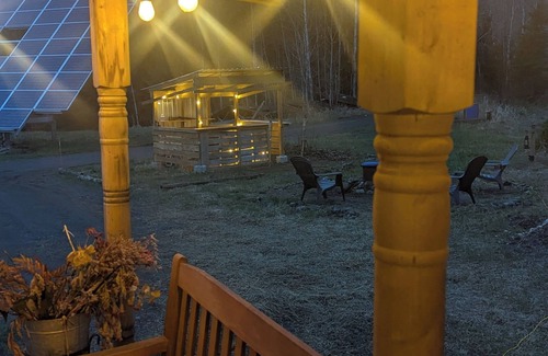 Kaministiquia Cabin | Rustic 2 Bed 1 Bath Cottage in Kaministiquia w Breathtaking Views of the Valley