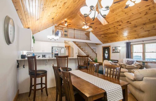 Etowah House | Rustic 4BR w/Deck, Firepit + Darts | Near Golf