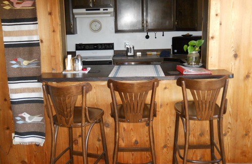 Boulder House | Rustic Beautiful Lg Colorado Rockies Mtn Home w/Lg Hot Tub Border Ntl Forest