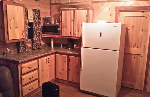 Athens Cabin | Rustic Cabin