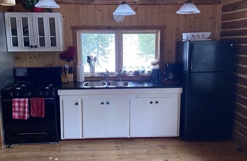 Merritt Cabin | Rustic cabins