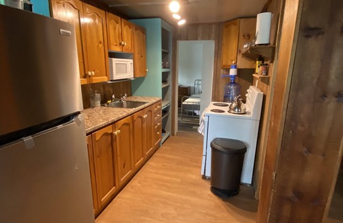 Havelock-Belmont-Methuen Cottage | Rustic Cottage Living At It’s Best
