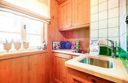 Pahl House | Rustic Farm Stay by Ammersee